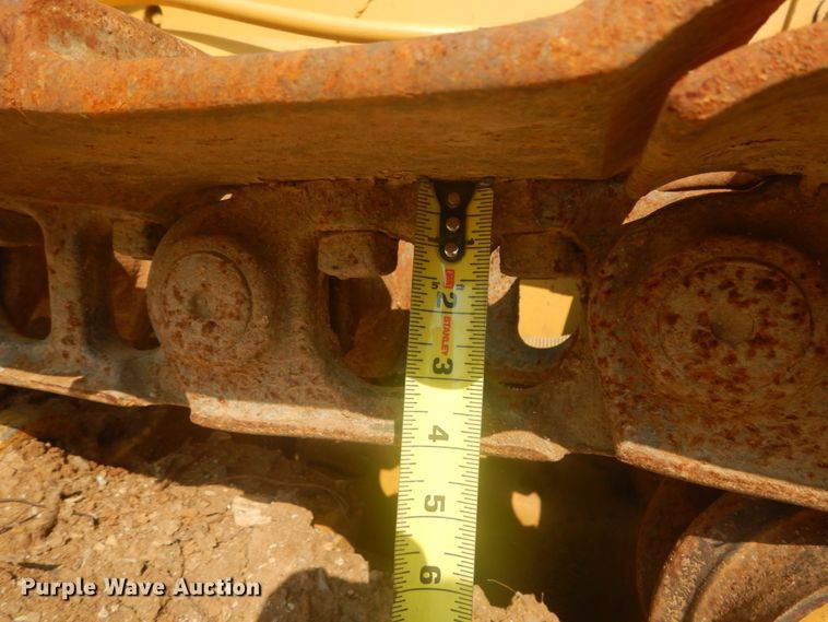 image for item JI9497 2002 Caterpillar 963C  track loader