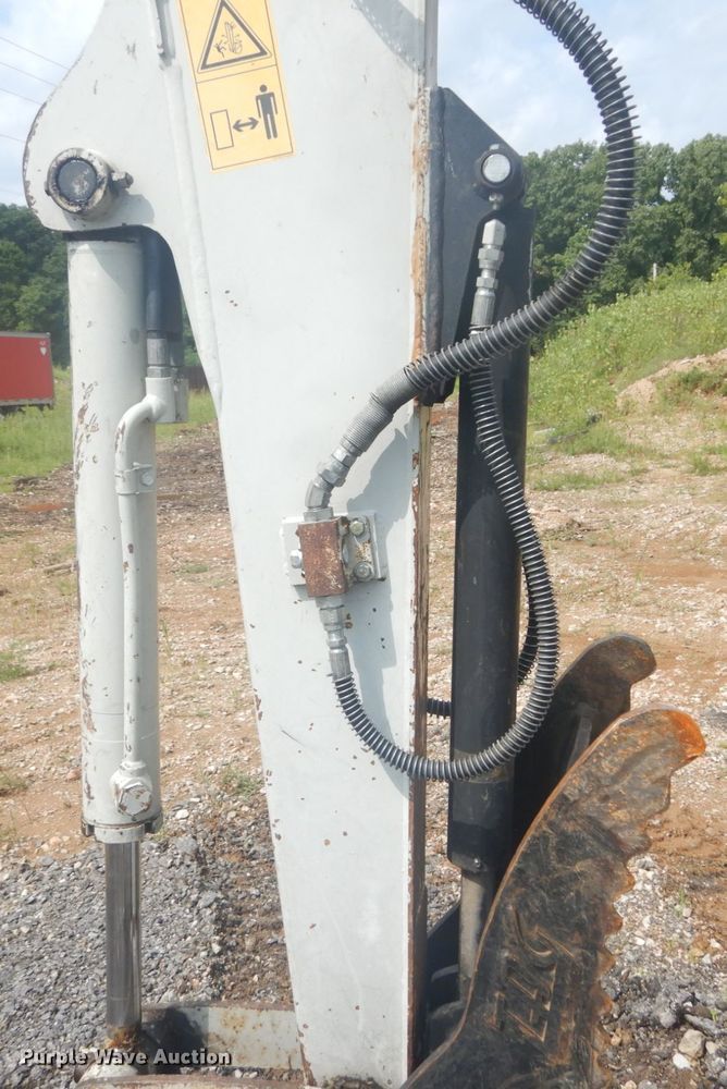 image for item JI9501 2012 Takeuchi TB138FR  mini excavator