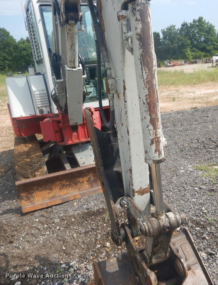 image for item JI9501 2012 Takeuchi TB138FR  mini excavator