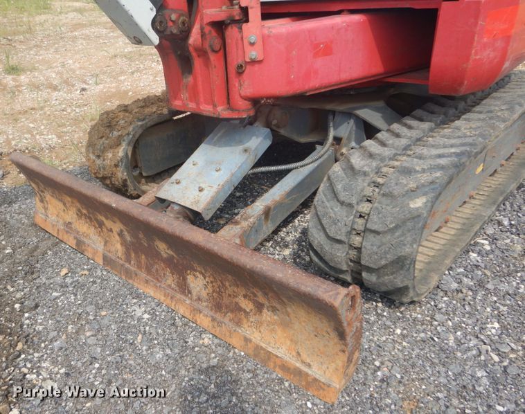 image for item JI9501 2012 Takeuchi TB138FR  mini excavator