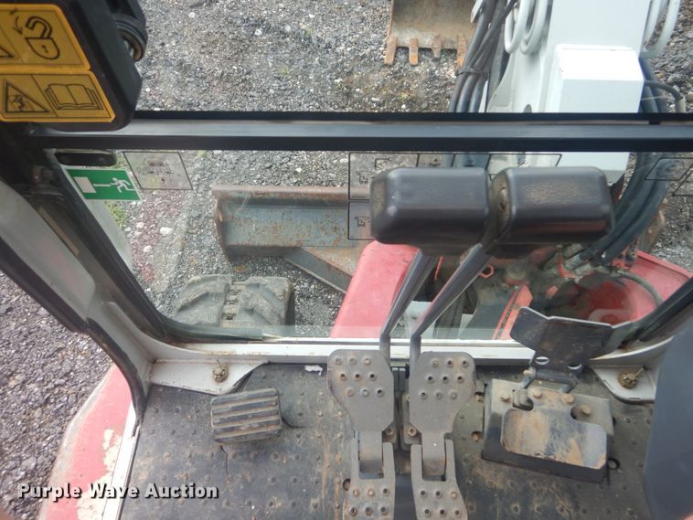 image for item JI9501 2012 Takeuchi TB138FR  mini excavator