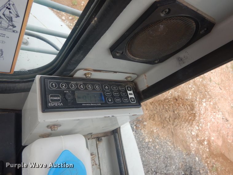 image for item JI9501 2012 Takeuchi TB138FR  mini excavator