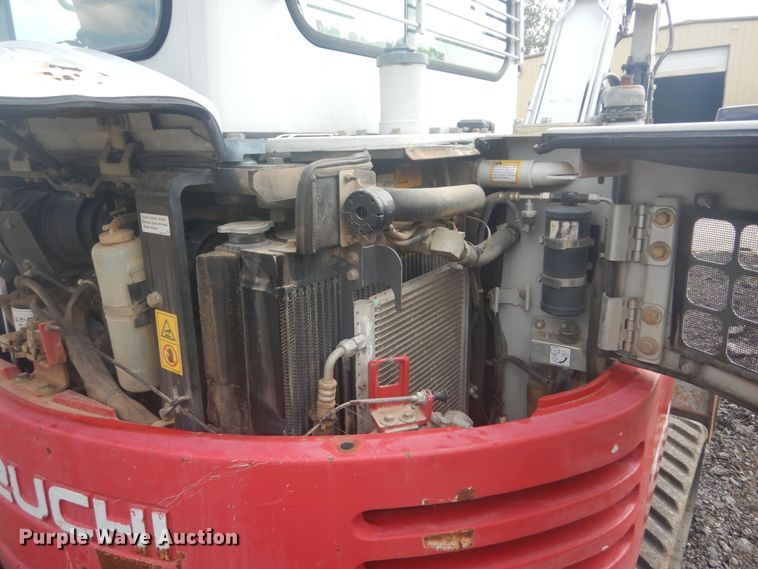 image for item JI9501 2012 Takeuchi TB138FR  mini excavator