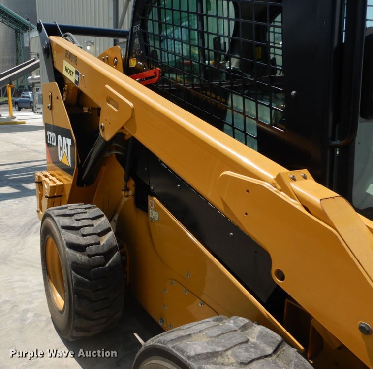 image for item JI9551 2015 Caterpillar 272D  skid steer loader