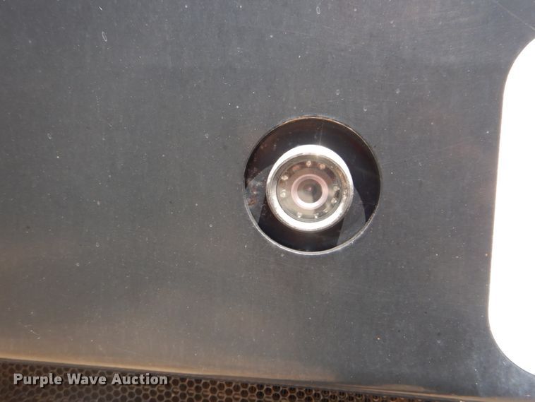 image for item JI9551 2015 Caterpillar 272D  skid steer loader