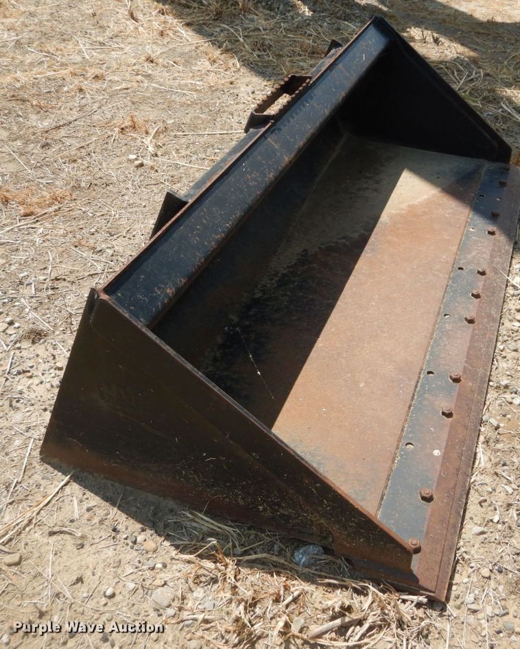 image for item JI9551 2015 Caterpillar 272D  skid steer loader