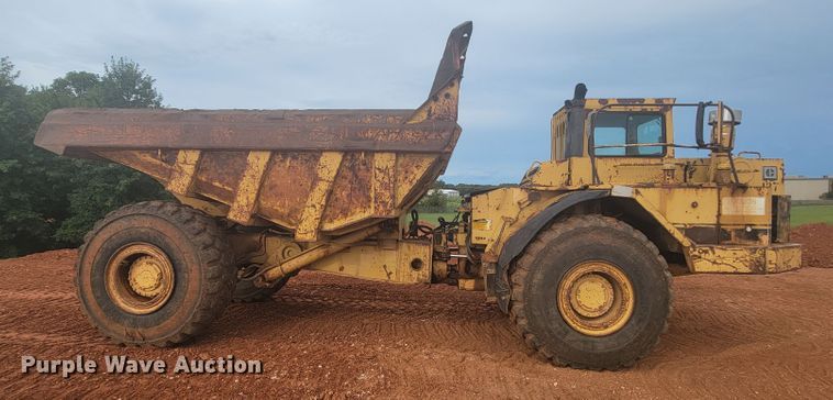 image for item KD9434 1988 Caterpillar D25C  haul truck