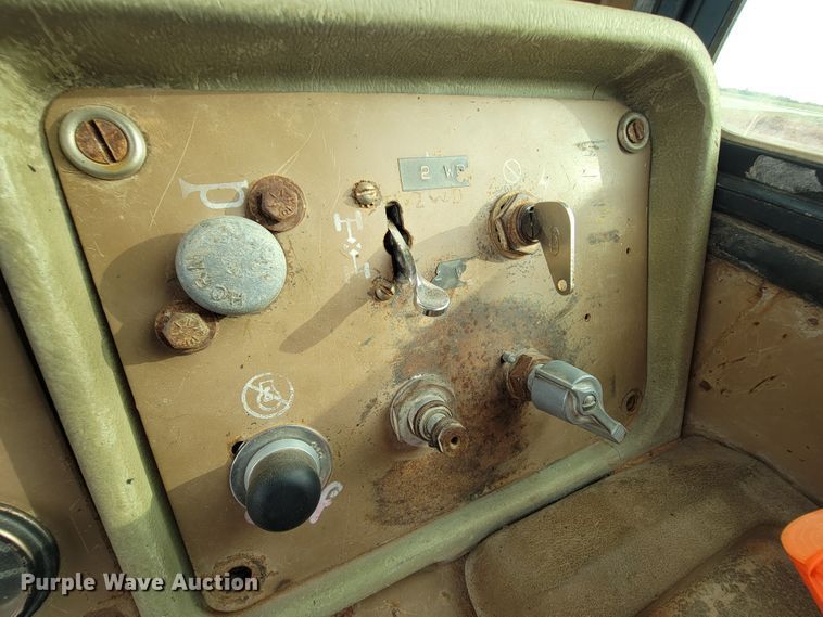 image for item KD9434 1988 Caterpillar D25C  haul truck