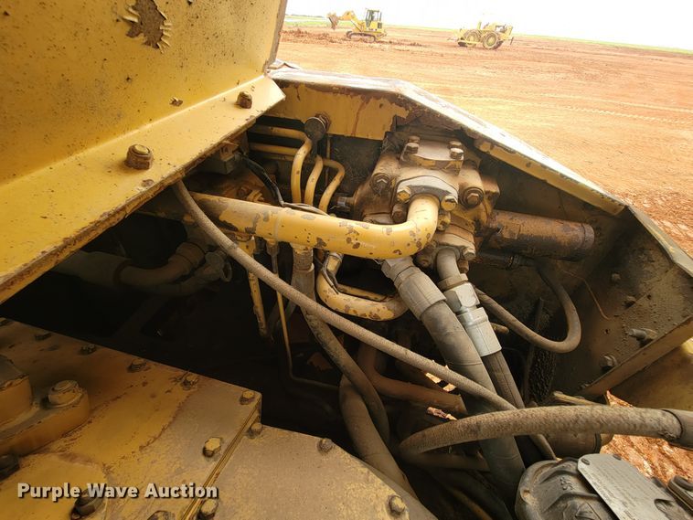 image for item KD9434 1988 Caterpillar D25C  haul truck