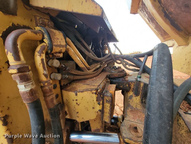 image for item KD9434 1988 Caterpillar D25C  haul truck