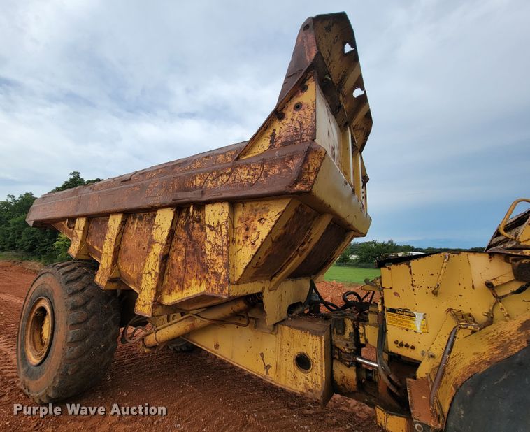 image for item KD9434 1988 Caterpillar D25C  haul truck