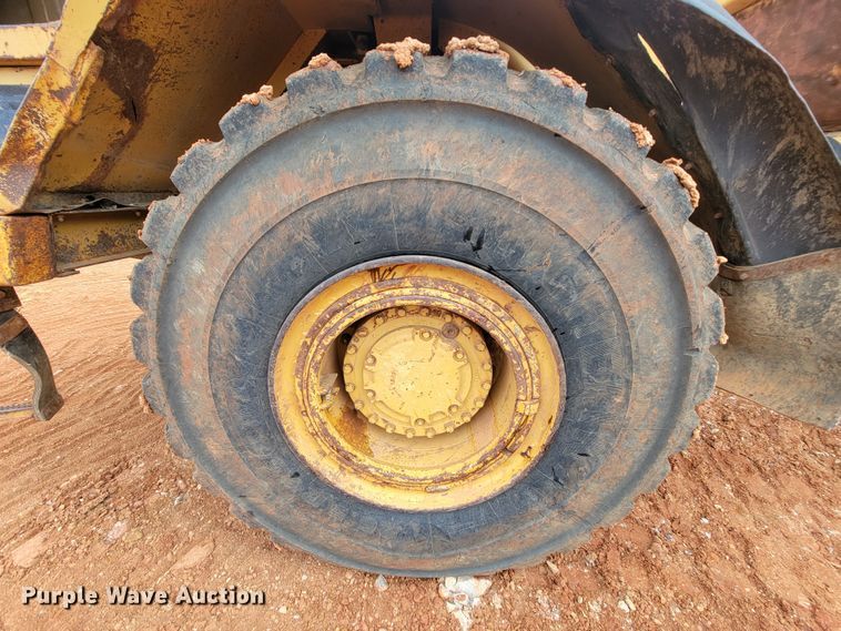 image for item KD9434 1988 Caterpillar D25C  haul truck