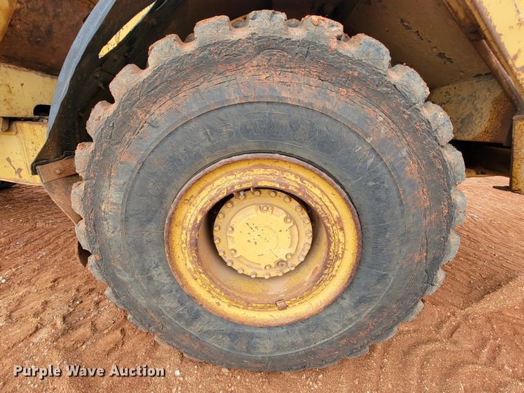 image for item KD9434 1988 Caterpillar D25C  haul truck