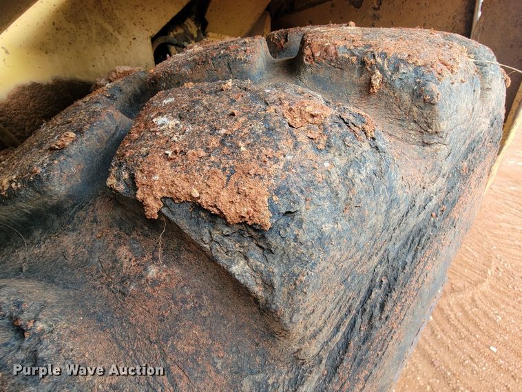 image for item KD9434 1988 Caterpillar D25C  haul truck