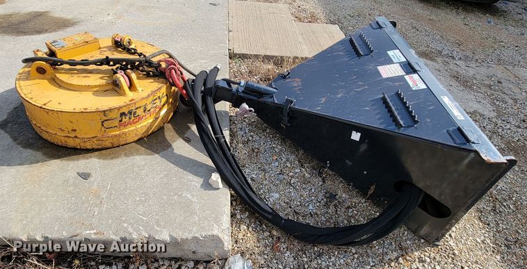 image for item KD9435 Moley Magnetics ESM 30/200017  skid steer magnet