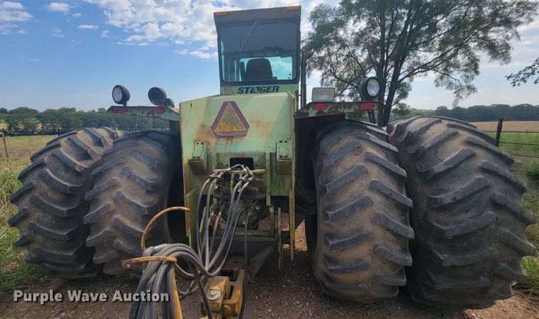 image for item KD9438 1980 Steiger Panther III PTA325  4WD tractor