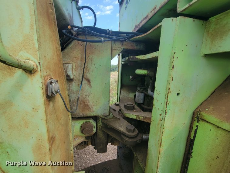 image for item KD9438 1980 Steiger Panther III PTA325  4WD tractor
