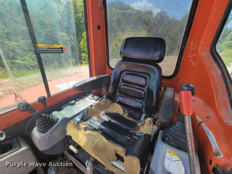 image for item KD9442 2004 Kubota KX161-3  mini excavator