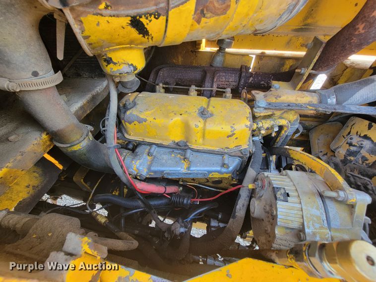 image for item KD9457 1977 Massey Ferguson MF4500  forklift