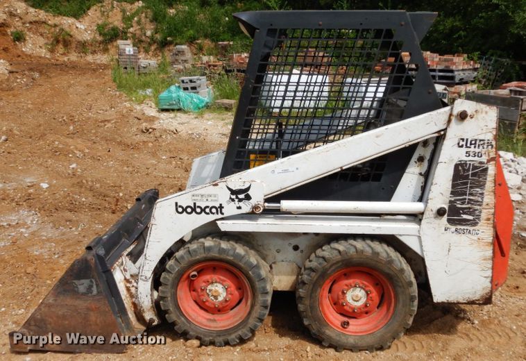 image for item KI9665 1979 Bobcat 530  skid steer loader