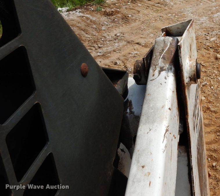 image for item KI9665 1979 Bobcat 530  skid steer loader