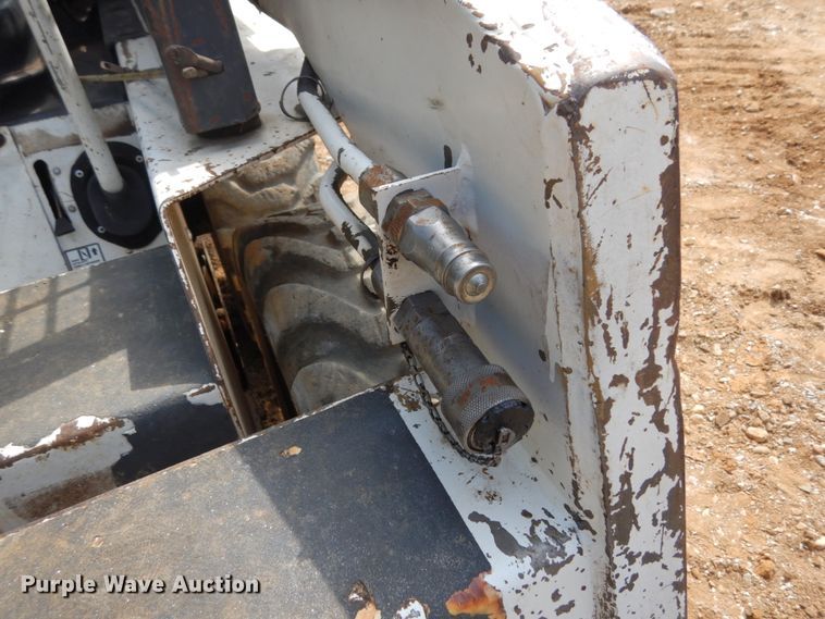 image for item KI9665 1979 Bobcat 530  skid steer loader