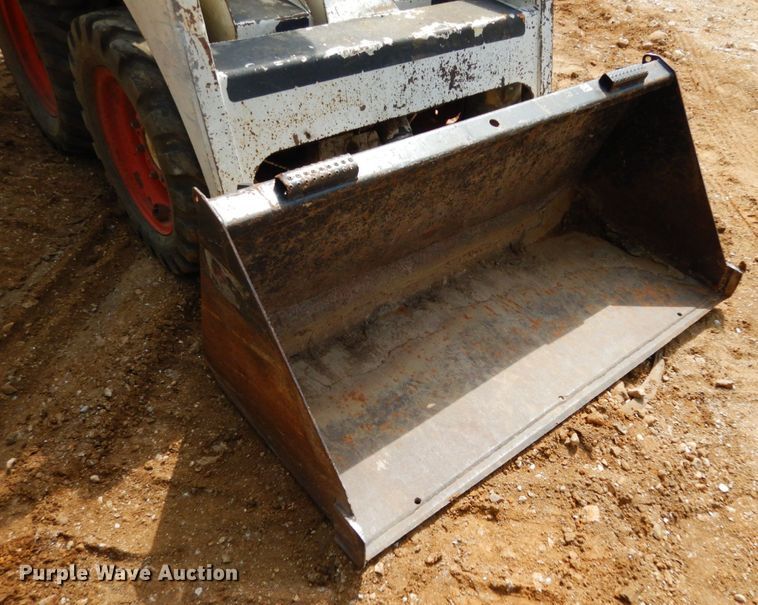 image for item KI9665 1979 Bobcat 530  skid steer loader