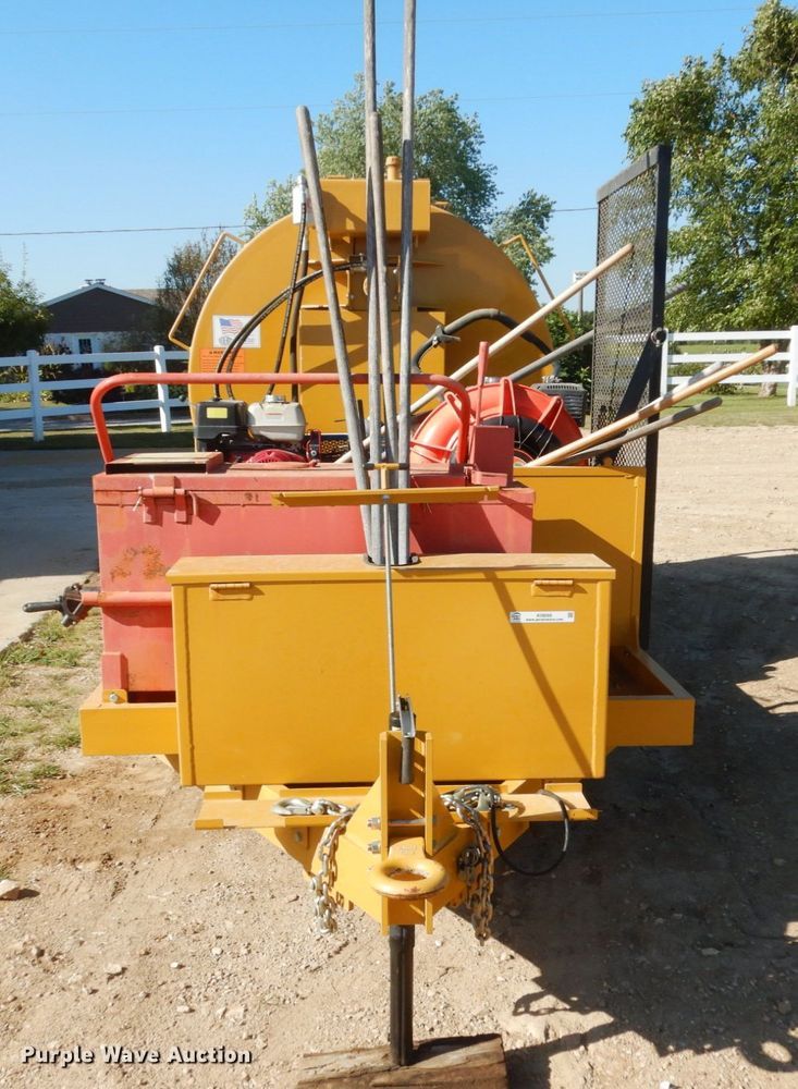 image for item KI9686 Seal-rite  seal coat trailer