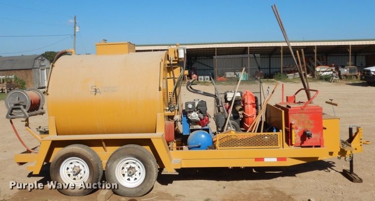 image for item KI9686 Seal-rite  seal coat trailer