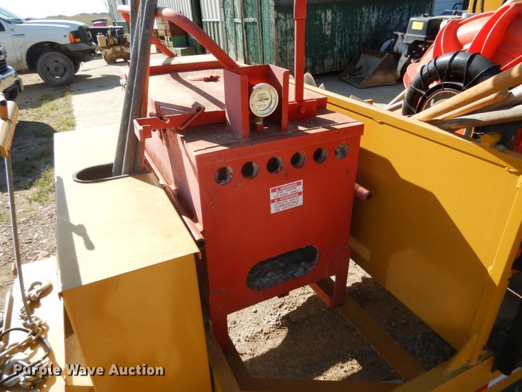 image for item KI9686 Seal-rite  seal coat trailer