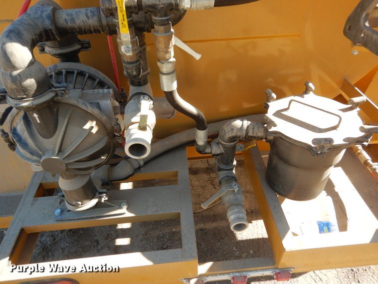 image for item KI9686 Seal-rite  seal coat trailer