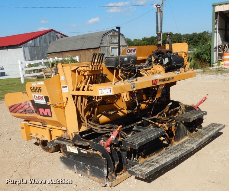 image for item KI9687 Mauldin 690F  paver