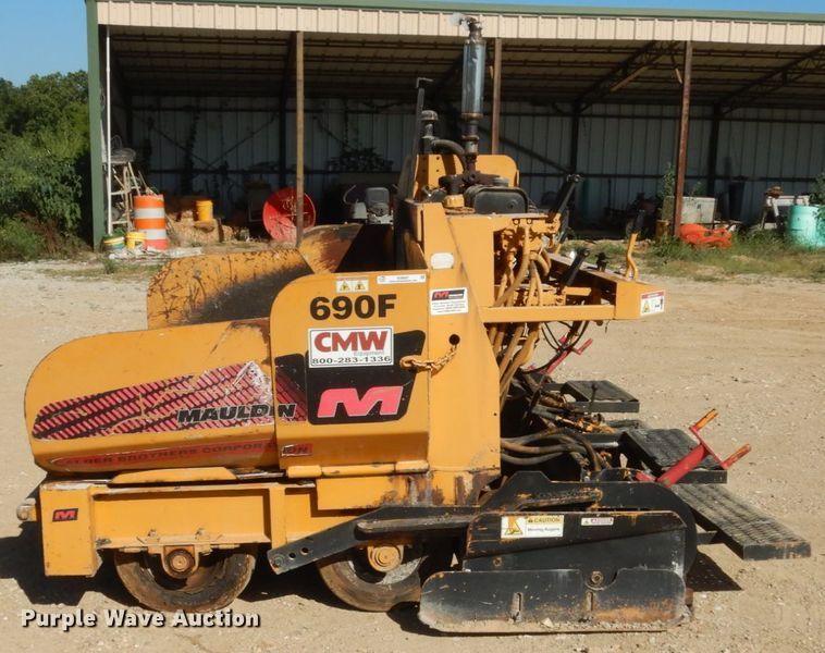 image for item KI9687 Mauldin 690F  paver