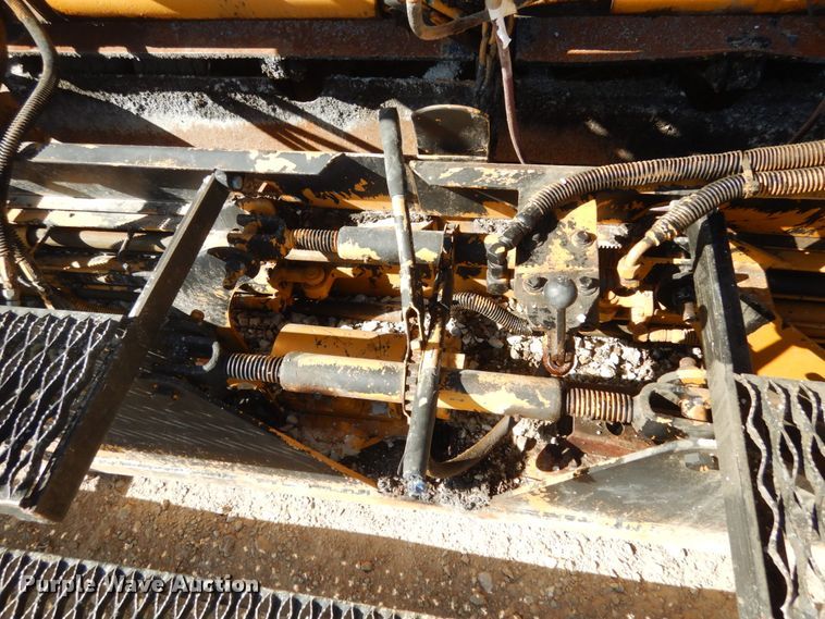 image for item KI9687 Mauldin 690F  paver