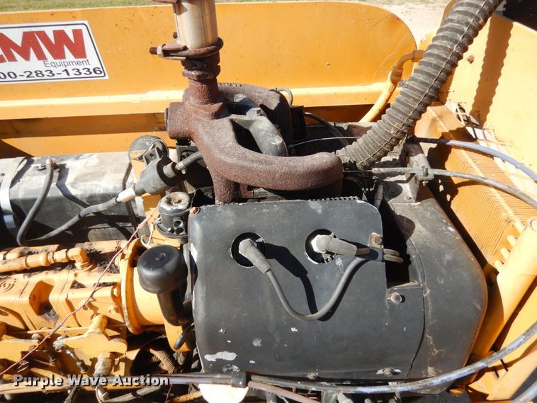 image for item KI9687 Mauldin 690F  paver