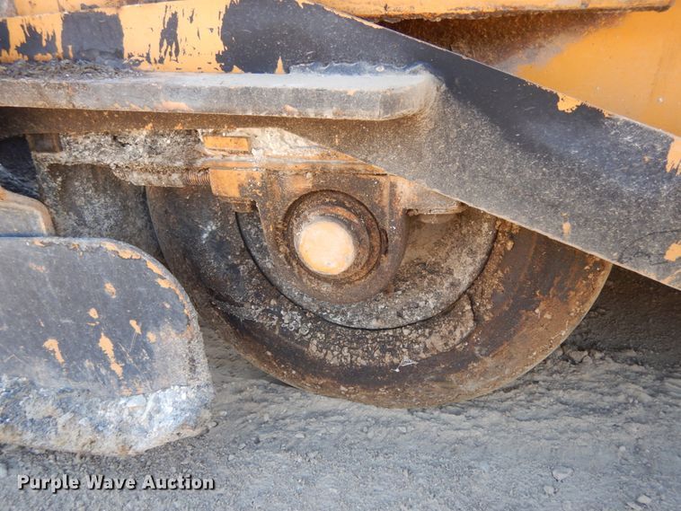 image for item KI9687 Mauldin 690F  paver