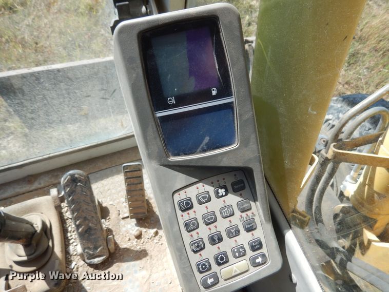 image for item KI9688 New Holland EW160  wheeled excavator