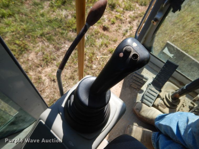 image for item KI9688 New Holland EW160  wheeled excavator