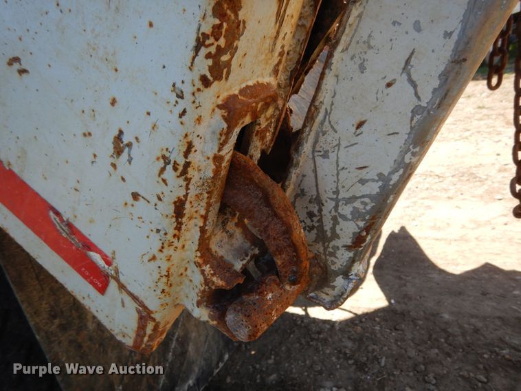 image for item KI9690 1999 Sterling LT8513  dump truck