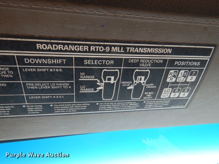 image for item KI9690 1999 Sterling LT8513  dump truck