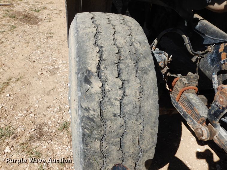 image for item KI9690 1999 Sterling LT8513  dump truck