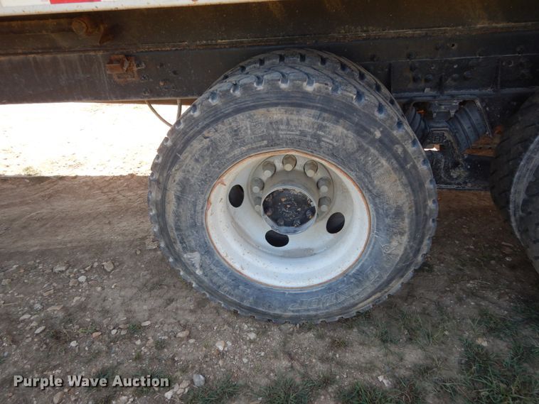 image for item KI9690 1999 Sterling LT8513  dump truck