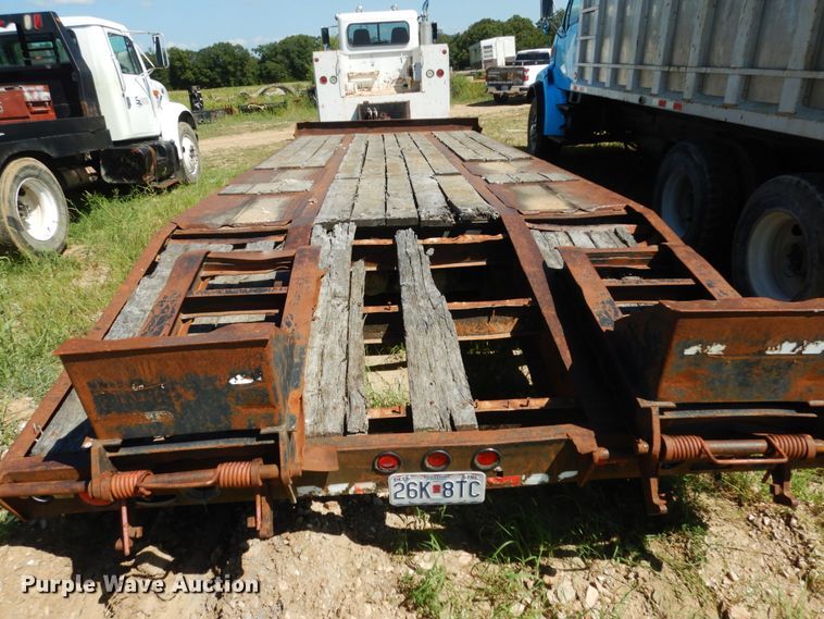 image for item KI9691 2004 Interstate  equipment trailer