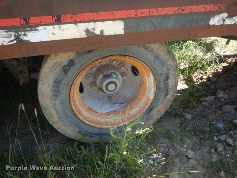 image for item KI9691 2004 Interstate  equipment trailer