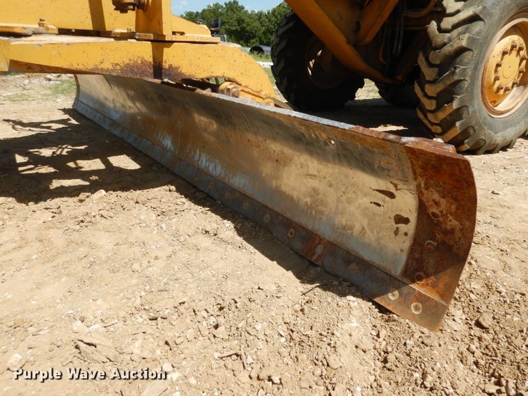 image for item KI9694 1980 Caterpillar 120G  motor grader