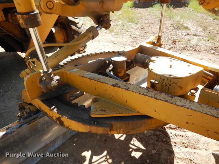 image for item KI9694 1980 Caterpillar 120G  motor grader