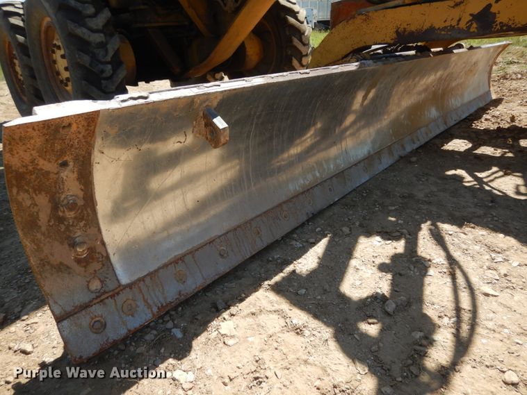 image for item KI9694 1980 Caterpillar 120G  motor grader