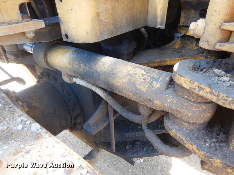 image for item KI9694 1980 Caterpillar 120G  motor grader