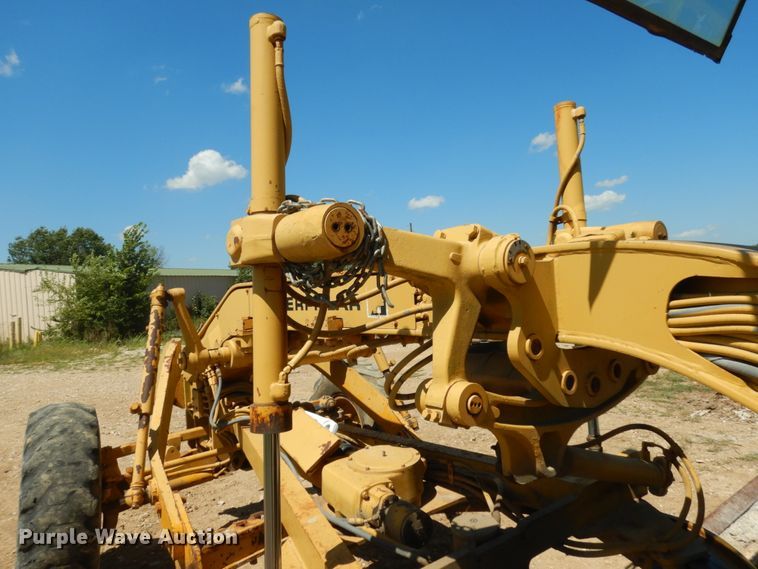 image for item KI9694 1980 Caterpillar 120G  motor grader