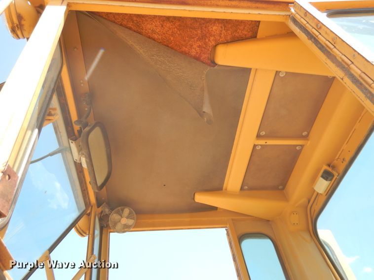 image for item KI9694 1980 Caterpillar 120G  motor grader